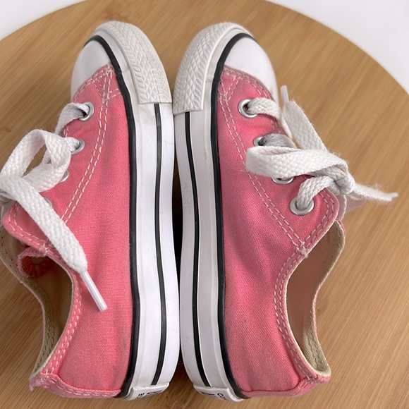 Converse ALL-STAR Pink Low Tops Lace Up Sneakers Girls Size 7 Toddler/Baby - Picture 8 of 10